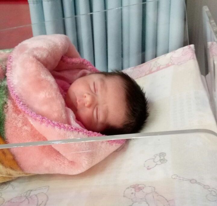 ولادة الطفلة نايا غسان أبوطعام