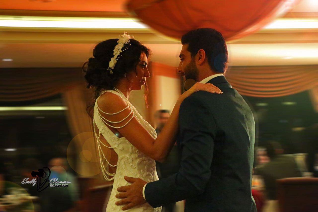 زفاف الآنسة عُلا حسين خزعل والشاب علي مصطفى رمال