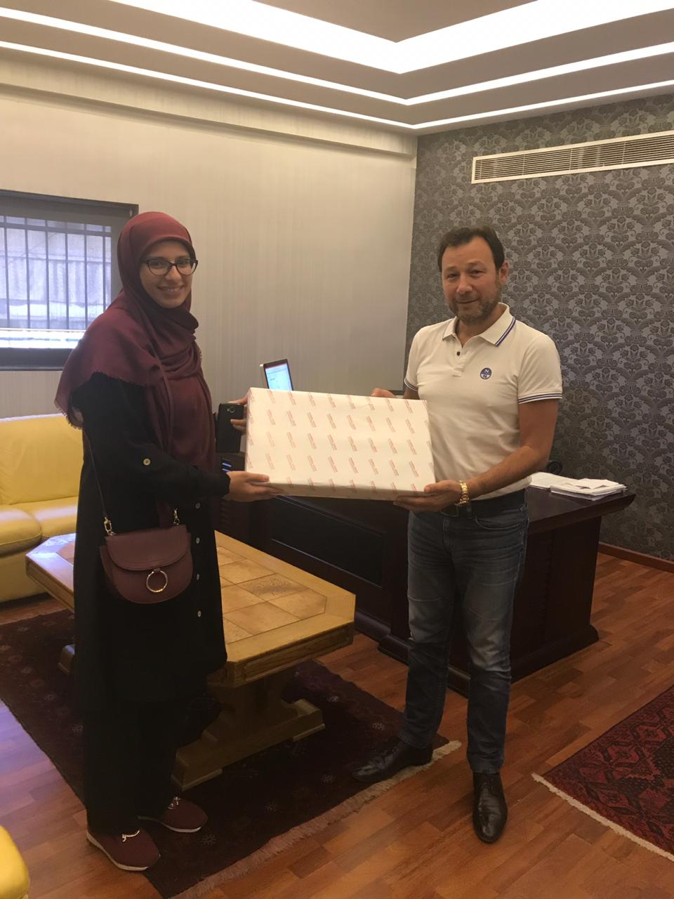 تقديم جائزة المرحوم الحاج محمد رمال (ابو عثمان) للطالبة المتفوقة الأولى في بلدة الطيبة للعام 2019