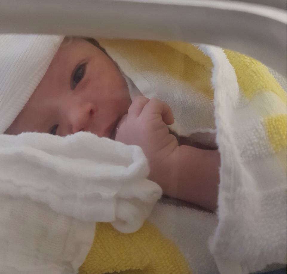ولادة الطفل حسين علي قشمر في المانيا