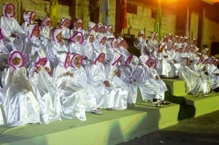 بلدية الطيبة وكشافة الإمام المهدي عج يكرمون المكلفات اللواتي ارتدين الحجاب